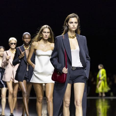 The Runway Rundown: Tod's, Sportmax, Gucci And Versace .